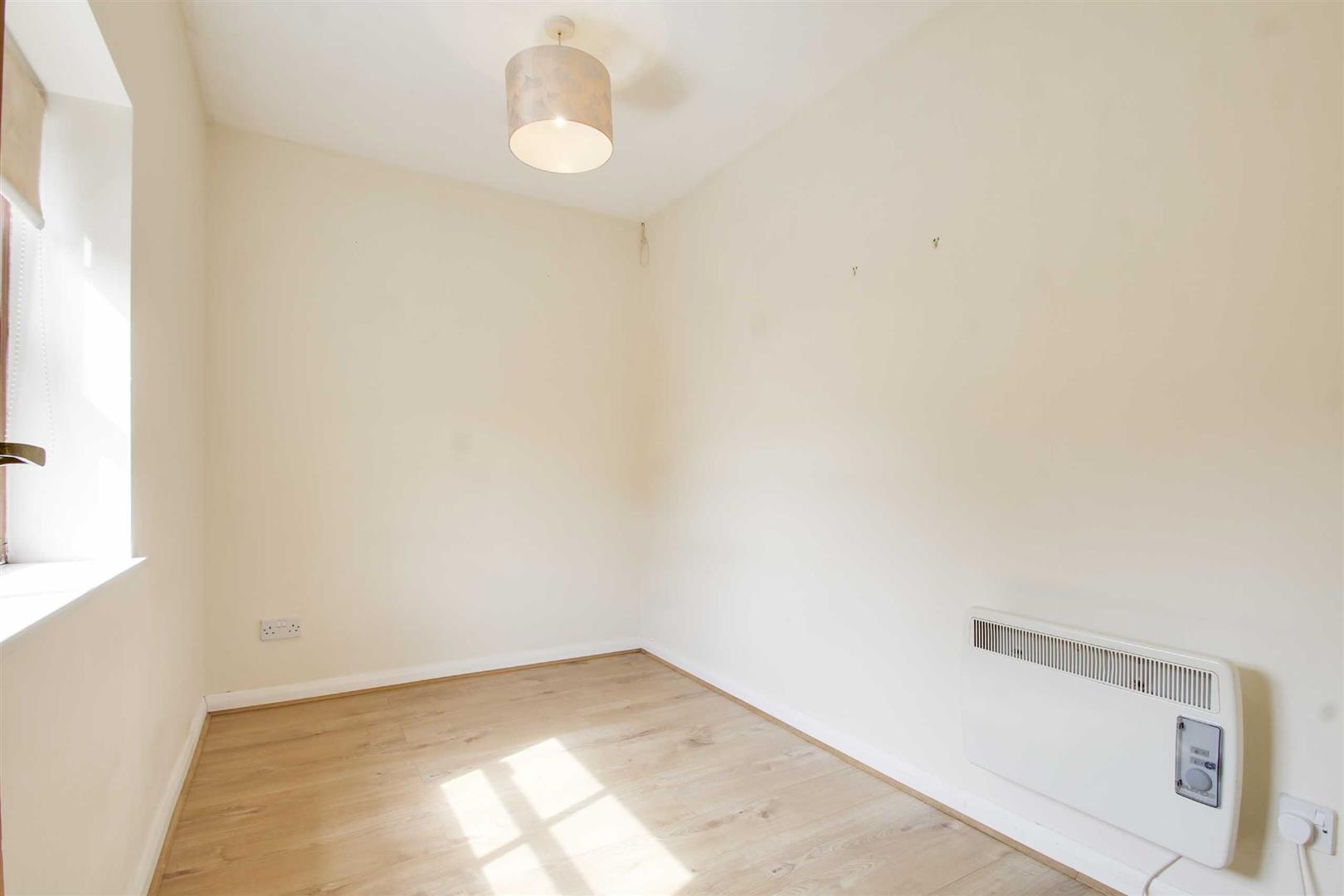 Pickering Drive, Emerson Valley, Milton Keynes